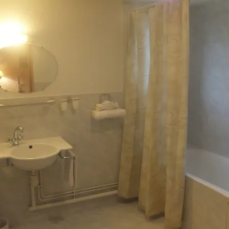 Le Village Hotel