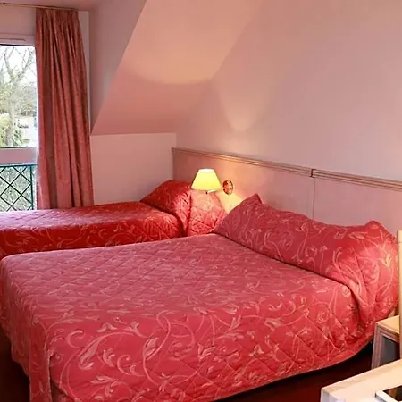 Hotel Le Village Gif-sur-Yvette